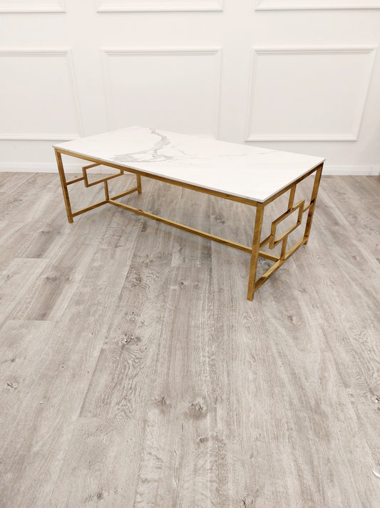 GEO GOLD COFFEE TABLE WITH POLAR WHITE SINTERED TOP