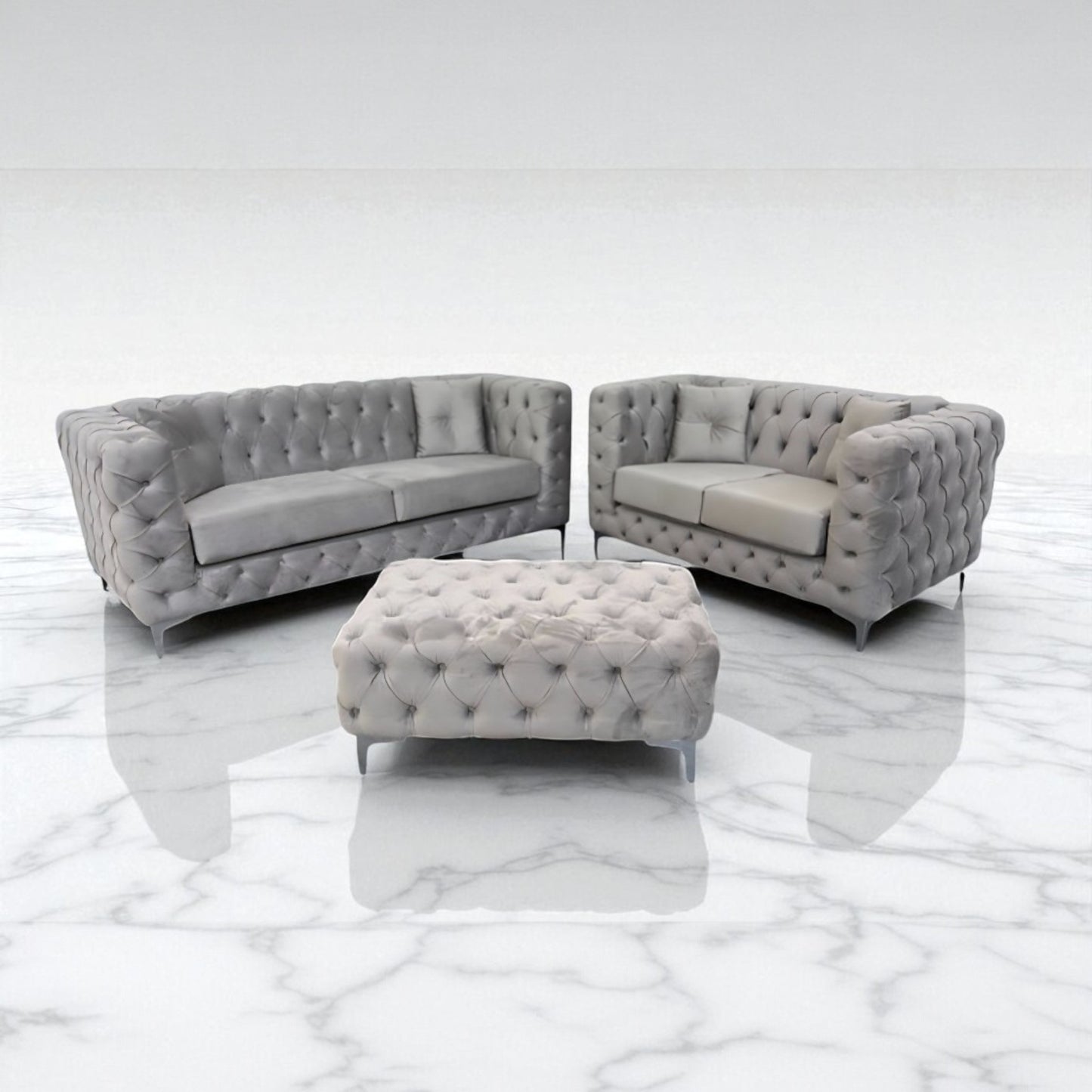Rocky Chesterfield Sofa in Silver Plush Velvet